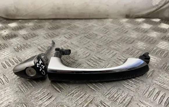 Mercedes-Benz CLS C219 Front door exterior handle A2197600670
