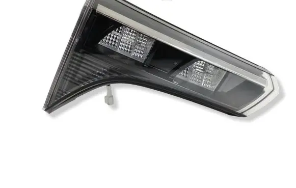 Suzuki SX4 S-Cross Tailgate rear/tail lights 6131L