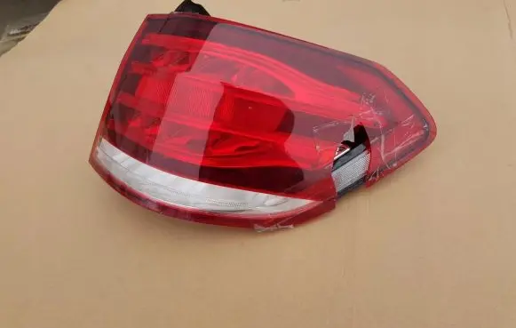 Mercedes-Benz E W212 Rear/tail lights A2129061803