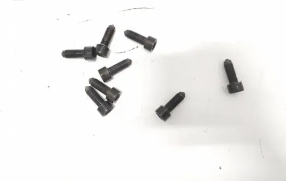 Mercedes-Benz E W211 Nuts/bolts 