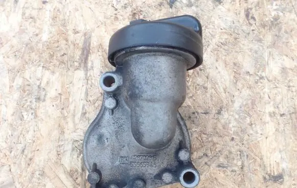 Opel Insignia A Oil fill pipe 55565946