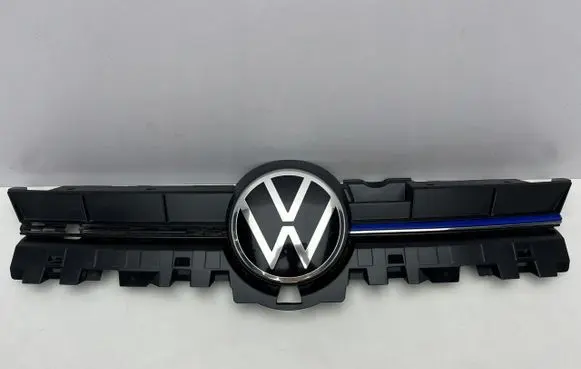 Front bumper upper radiator grill