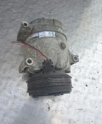 Renault Scenic I Air conditioning (A/C) compressor (pump) 7700105765