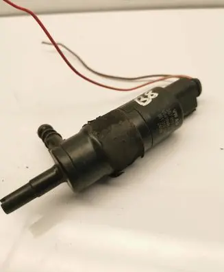 Audi A4 S4 B8 8K Headlight washer pump 3B7955681 1J0973722A 0010161