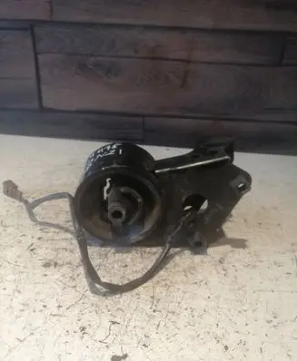 Ford Transit - Tourneo Connect Engine mount bracket