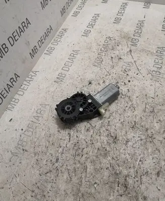 Volkswagen Touareg II Seat adjustment motor wb34464364
