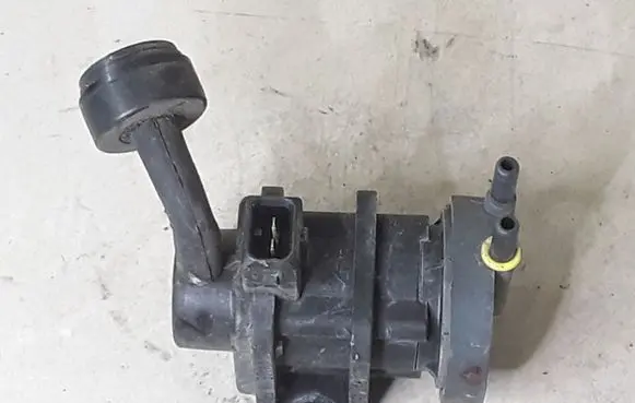 Opel Frontera B Turbo solenoid valve 09128022