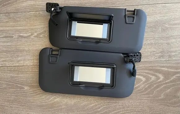 Ford Kuga III Sun visor DVDX