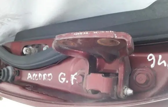 Honda Accord Rear door lower hinge
