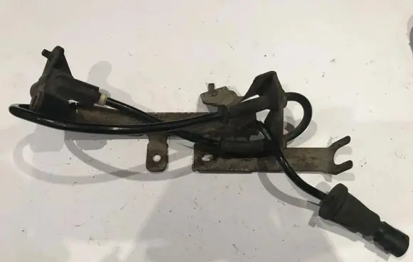 Chrysler Voyager ABS brake wheel speed sensor 307286