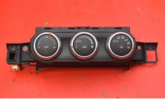 Mazda MX-5 NA Miata Climate control unit NA9C61190D