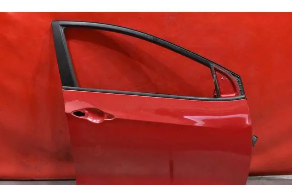 Hyundai i30 Front door 