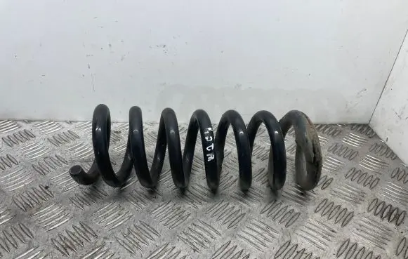 Mercedes-Benz C W204 Rear coil spring