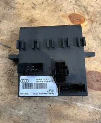 Audi A8 S8 D3 4E Light module LCM 4E0907279G 00007898B3 4E0910279G