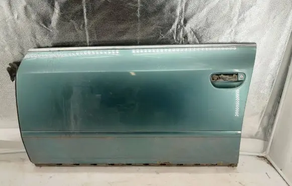 Audi A6 S6 C5 4B Front door