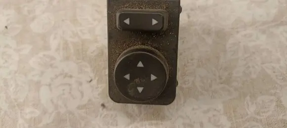Fiat Grande Punto Wing mirror switch