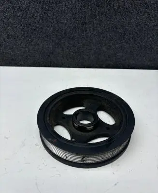 Toyota RAV 4 (XA30) Crankshaft pulley 134080R011