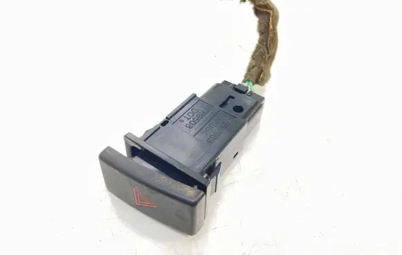 Toyota Avensis T250 Hazard light switch 157963 TR9503