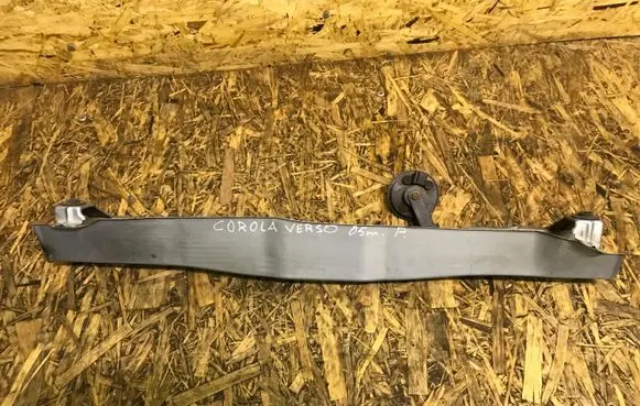Toyota Corolla Verso AR10 Radiator support slam panel