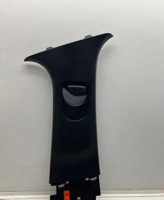 Renault Clio V (B) pillar trim (top) 769136437R 304286 304289