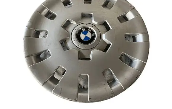 BMW 3 E46 R15 wheel hub/cap/trim 36131094780