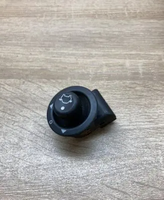 Ford Focus Wing mirror switch 93BG17B676BA