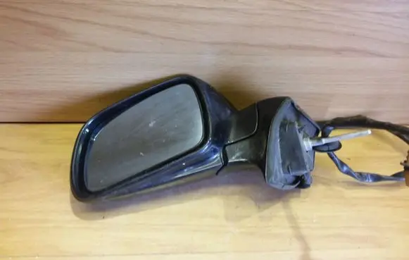 Peugeot 407 Front door electric wing mirror E9014145