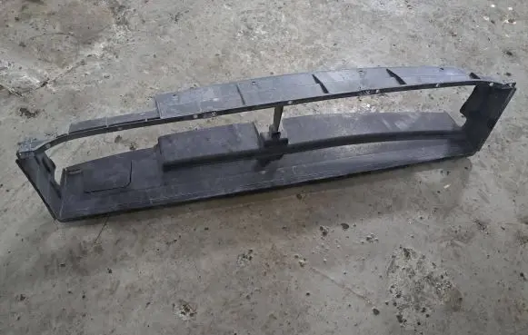 BMW 7 F01 F02 F03 F04 Radiator trim 187798
