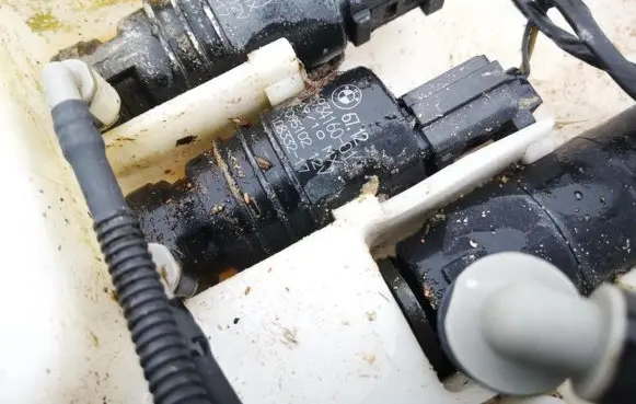 BMW X5 E70 Windscreen/windshield washer pump 6712693416001