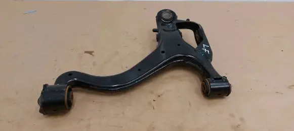 Land Rover Range Rover Sport L320 Front lower control arm/wishbone