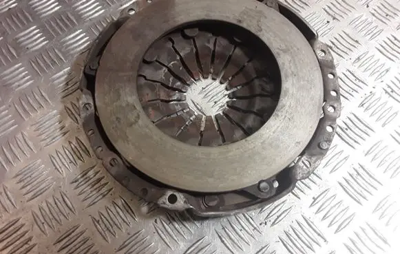 Opel Vivaro Pressure plate 