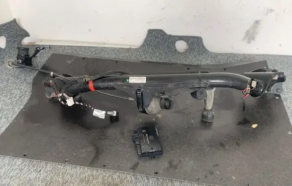 Mercedes-Benz CLA C117 X117 W117 Tow bar set 313473600002 Z002Q001 1741004004