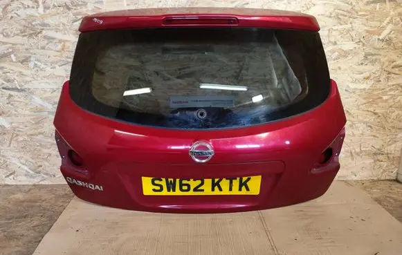 Nissan Qashqai Tailgate/trunk/boot lid 