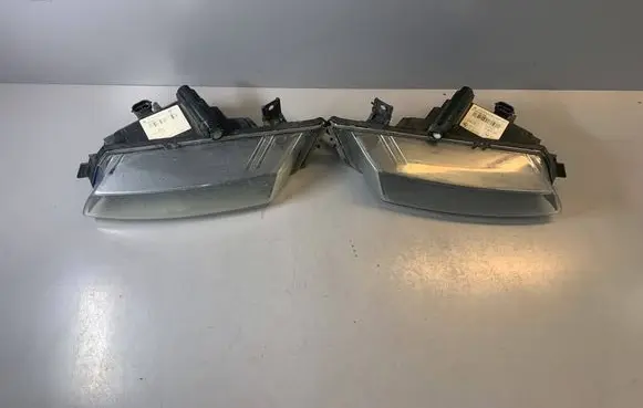 BMW 1 E81 E87 Front fog light 7181287 7181288