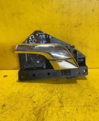 Jaguar XF X250 Rear door interior handle 8X2322601AC