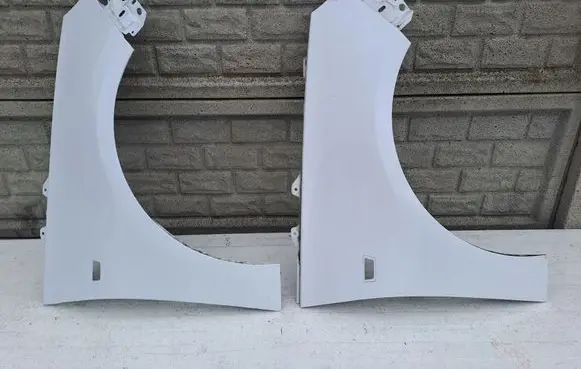 Opel Adam Fender