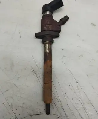 Volvo V70 Fuel injector 9657144580 HE1744979