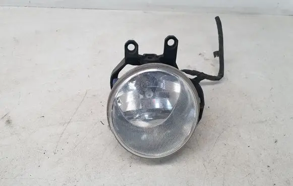 Lexus IS 220D-250-350 Front fog light 79852