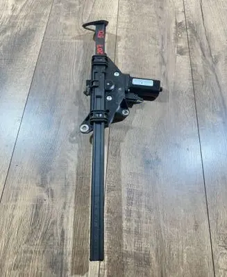 Mercedes-Benz E C207 W207 Seat belt adjustment motor A2078600182 306035199AD