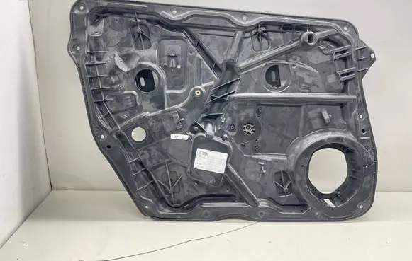 Mercedes-Benz ML W166 Front door card panel trim 924701109