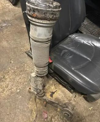 Mercedes-Benz S W220 Front shock absorber/damper