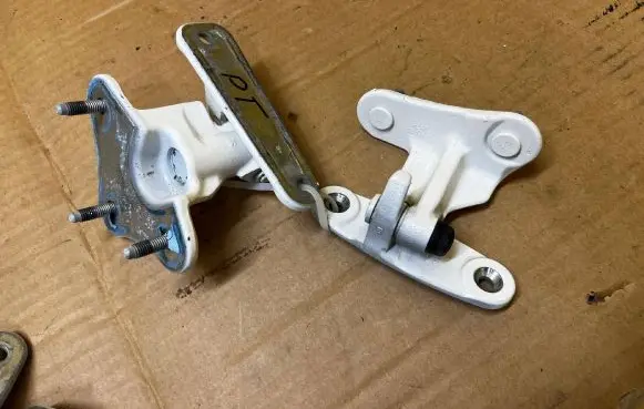 Mercedes-Benz GL X166 Rear door hinge set 