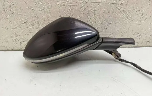Volkswagen Golf VII Front door electric wing mirror E1021277