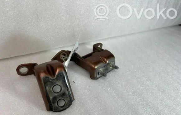 Nissan X-Trail T32 Rear door hinge set 1120009 A047743