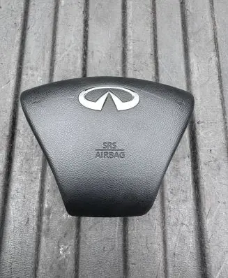 Infiniti M30 Steering wheel airbag PM1MA116100059