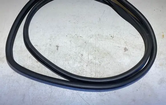 Mercedes-Benz GLE (W166 - C292) Rubber seal rear door A1666970151 ZGS010