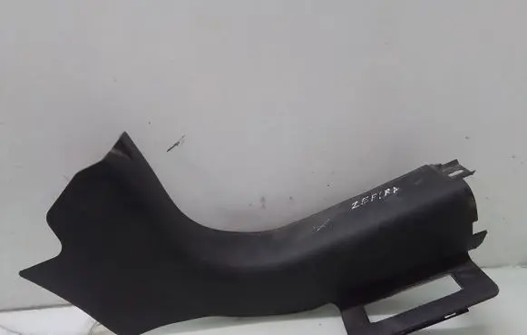 Opel Zafira A Other sill/pillar trim element 24411739