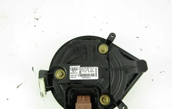 Audi A4 S4 B7 8E 8H Heater fan/blower 8E2820021E