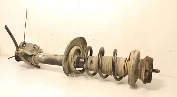 Front shock absorber with coil spring