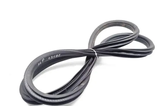 Jaguar I-Pace Front door rubber seal 